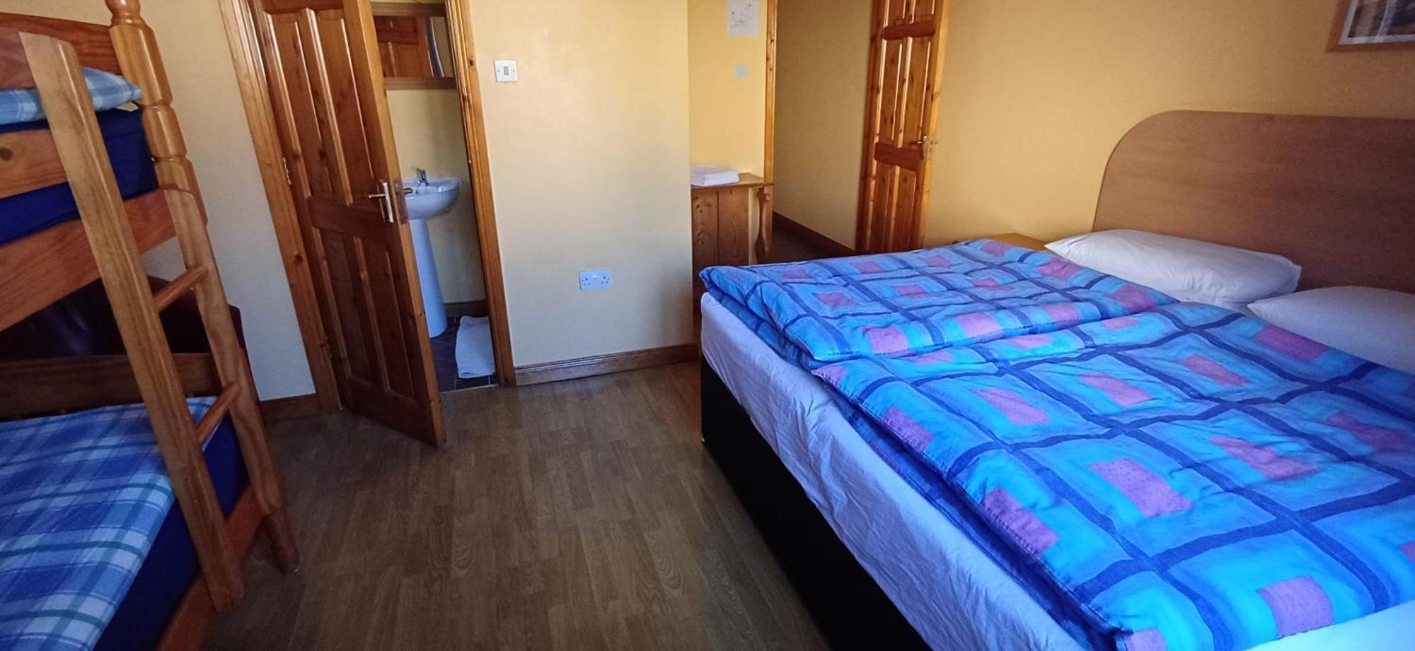 Failte Lodging Kenmare Town Centre Екстериор снимка