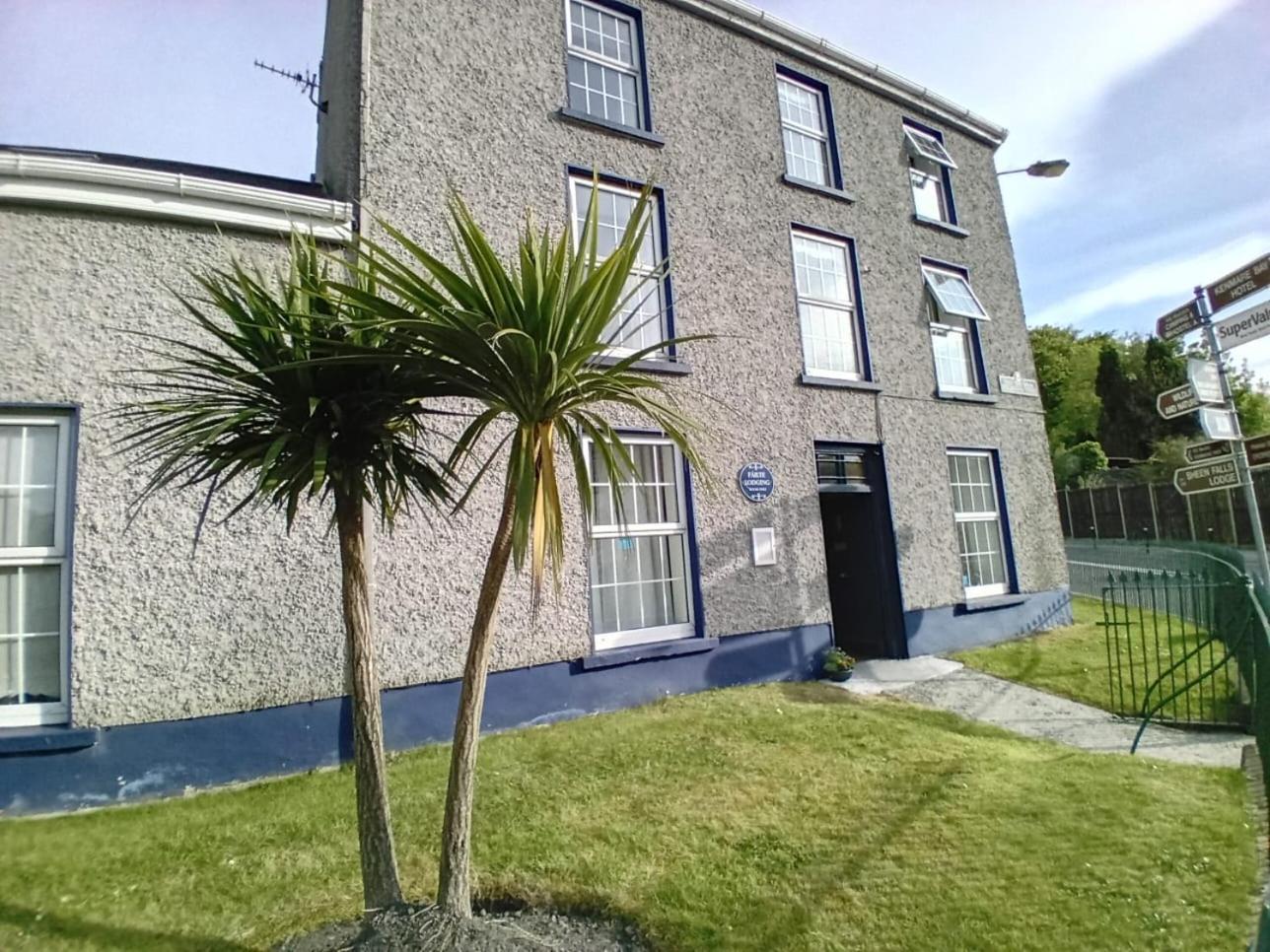 Failte Lodging Kenmare Town Centre Екстериор снимка