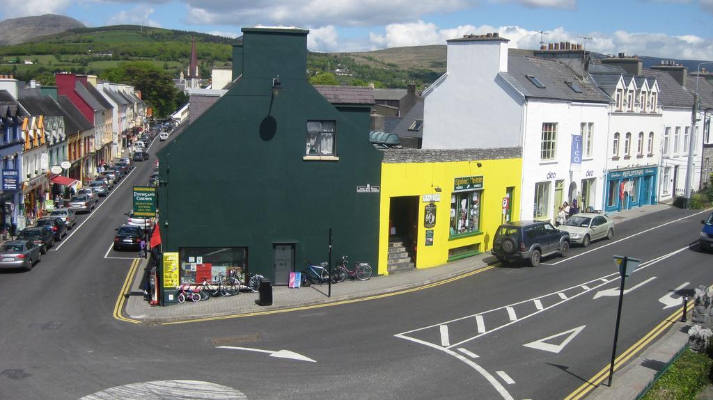 Failte Lodging Kenmare Town Centre Екстериор снимка
